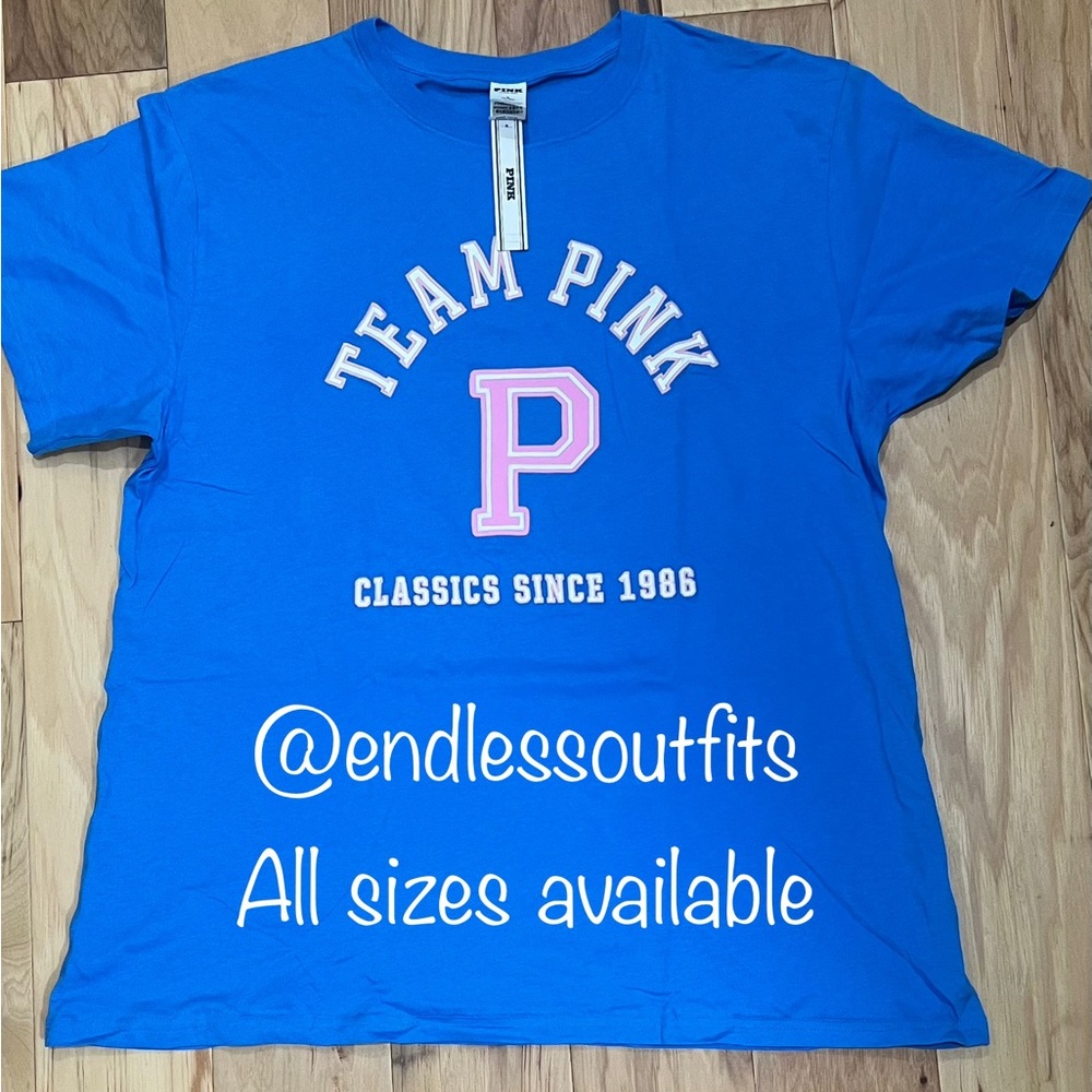 VS PINK BLUE CHARGE CAMPUS TEE LIMITED EDITION PINK FRIDAY EMBROIDERED LOGO